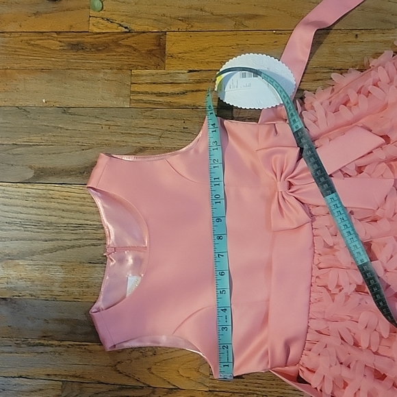 Boutique Dress - Picture 6 of 10